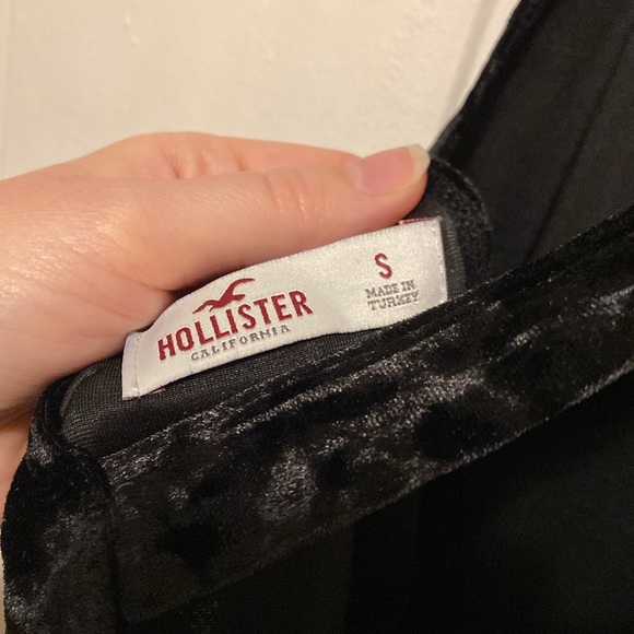 Hollister High Neck Velvet Mini Dress - Picture 7 of 9